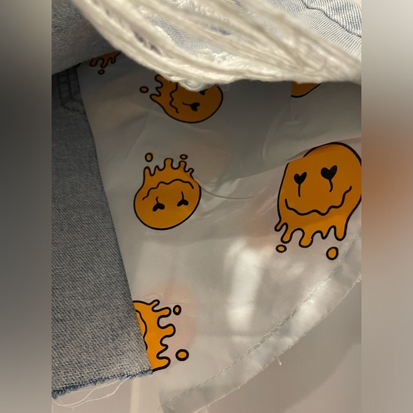 Nwot SHEIN shorts size M(6) - Picture 2 of 4